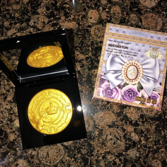 NIB Bridgerton Highlighter Sublime Skin - Picture 3 of 5